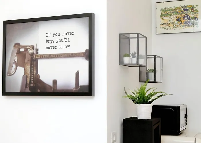 Romeasyoulike - Monti Experience 80 *