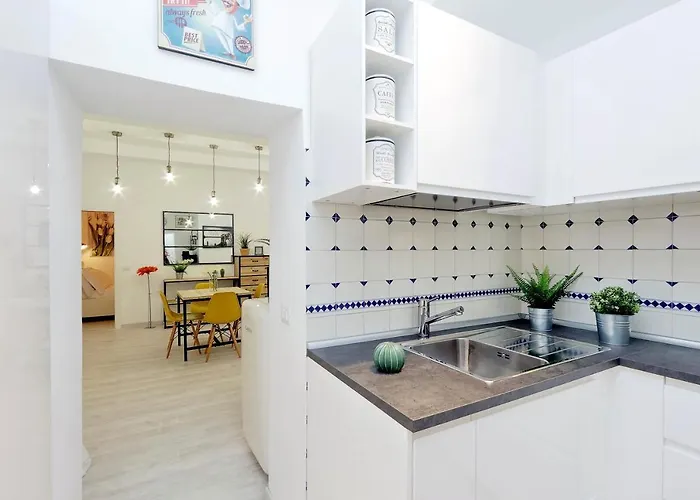 Romeasyoulike - Monti Experience 80 *