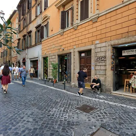 Romeasyoulike - Monti Experience 80 * Rome